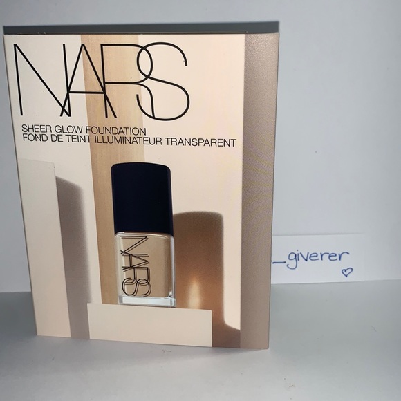 New Nars Sheer Glow & Radiant Creamy Concealer - Picture 2 of 10